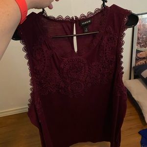 Maroon Torrid knit top sz 3